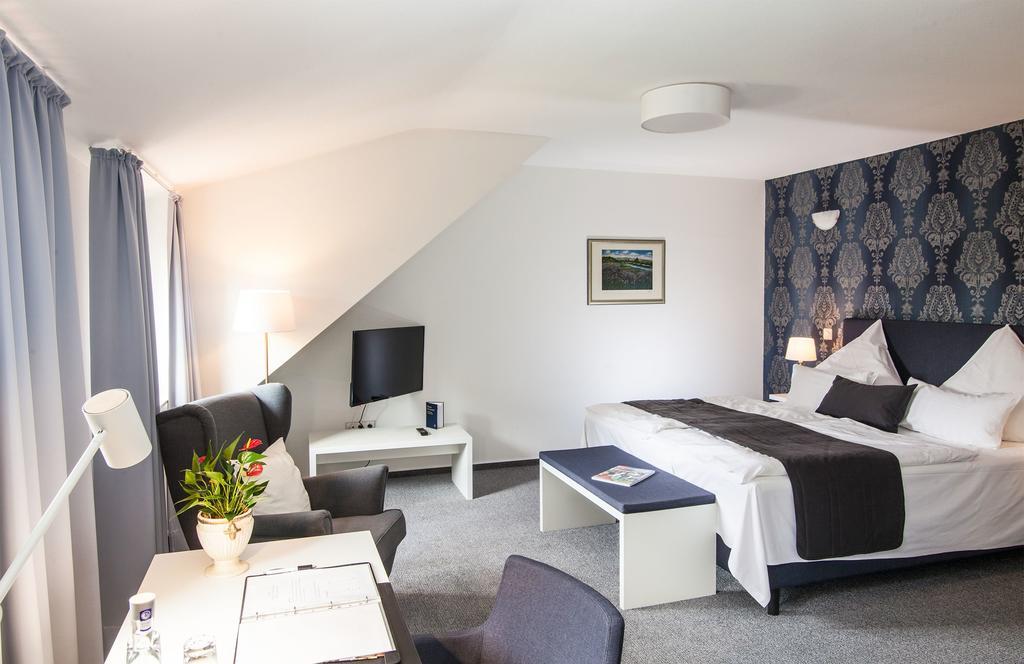 Hofgut Dippelshof Hotel- Und Restaurant Kg Mühltal Szoba fotó