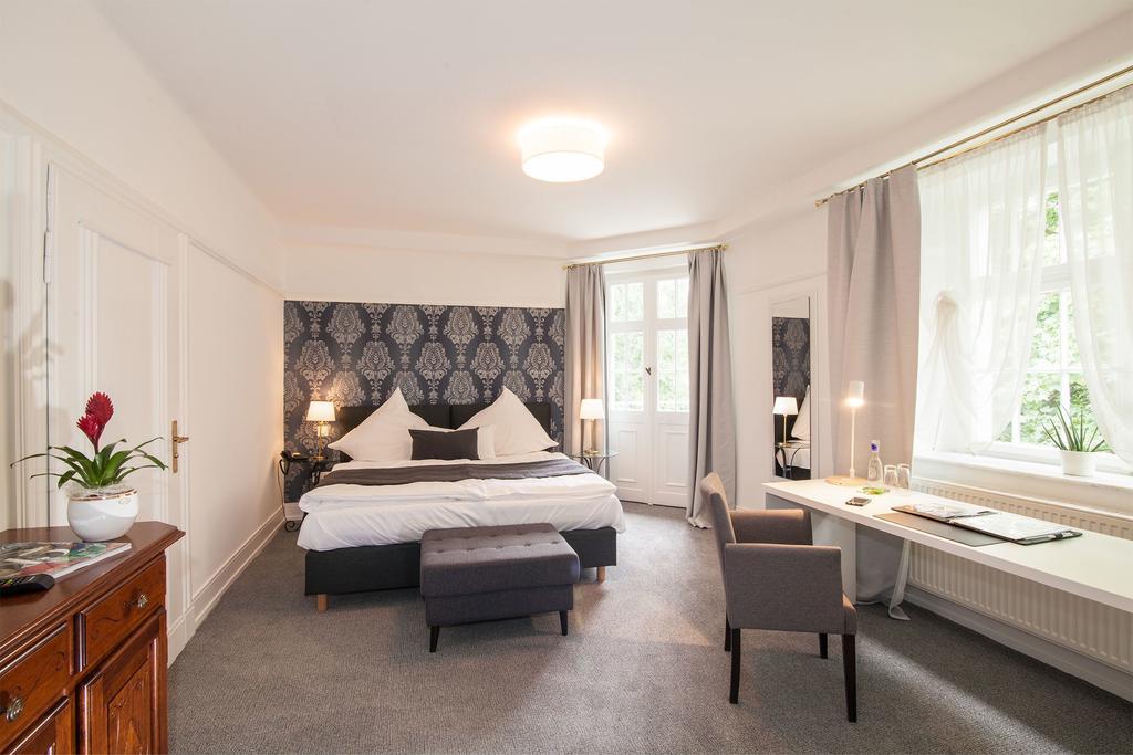 Hofgut Dippelshof Hotel- Und Restaurant Kg Mühltal Kültér fotó