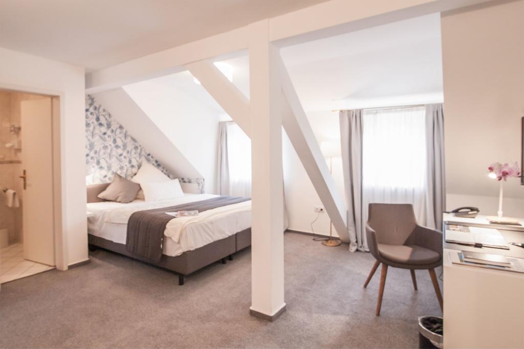 Hofgut Dippelshof Hotel- Und Restaurant Kg Mühltal Kültér fotó